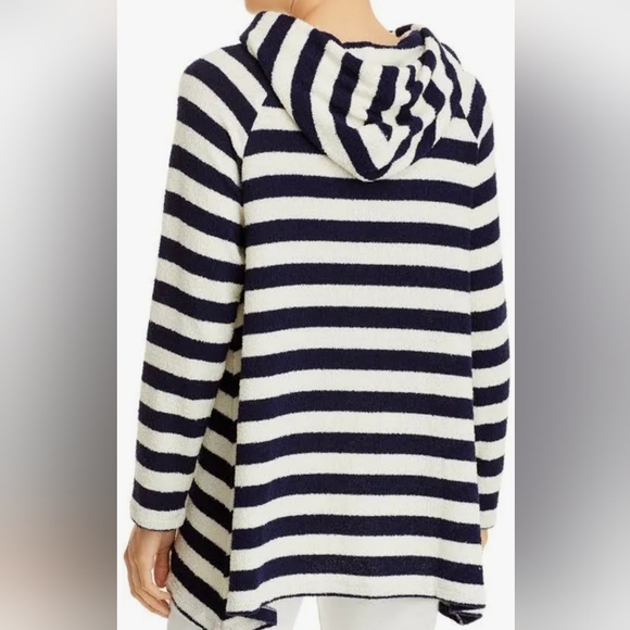 Warm Fun Navy and Off-White Striped Women's Sweater - Picture 4 of 7